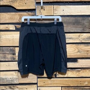 Men's Lululemon Run: Response Short Black / Fourth‎ Gingham Soot Black Size XL